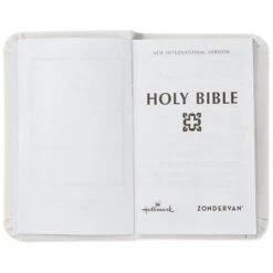 Hallmark My Keepsake Bible 8 Hallmark My Keepsake Bible -Toy Store 1BOK1338 3